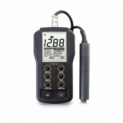 AA resize 4 Multi-Range EC Meter - Manual Temperature Compensation, HI 8633